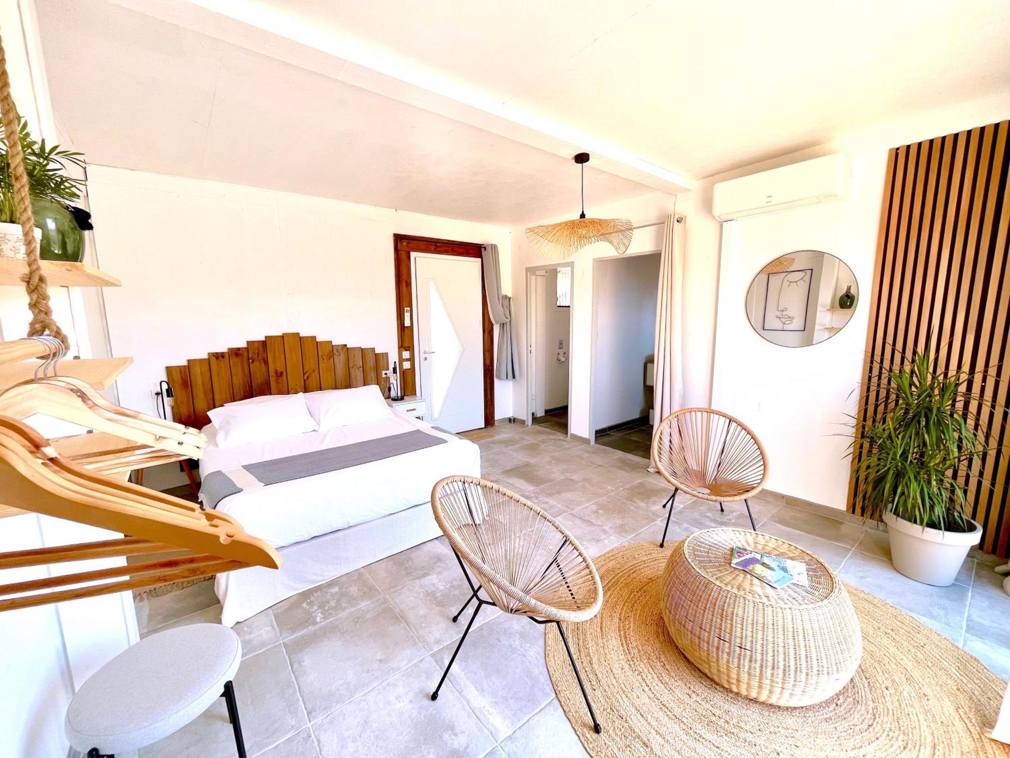 Nuiki Lodges - Chambres D'Hotes Montsegur-sur-Lauzon Екстер'єр фото